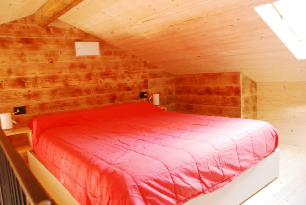 La Casa Del Borgo Villa Dervio Bagian luar foto